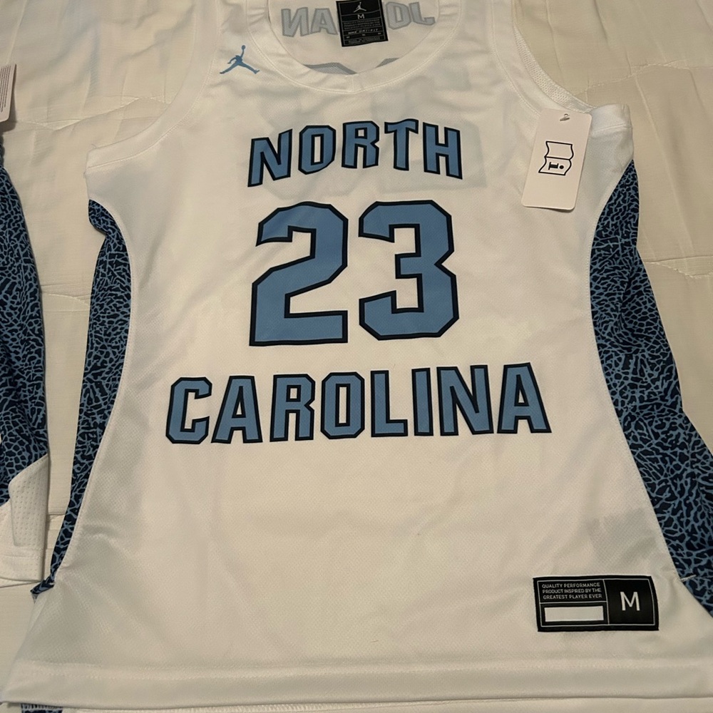 Nike Air Jordan North Carolina #23 Basketball Jersey Shorts set. Nike sample.